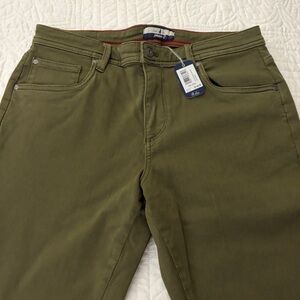 Johnnie-O Newport Forest color pants 33x30